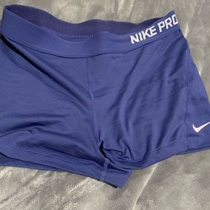 NIKE DRY SHORTS